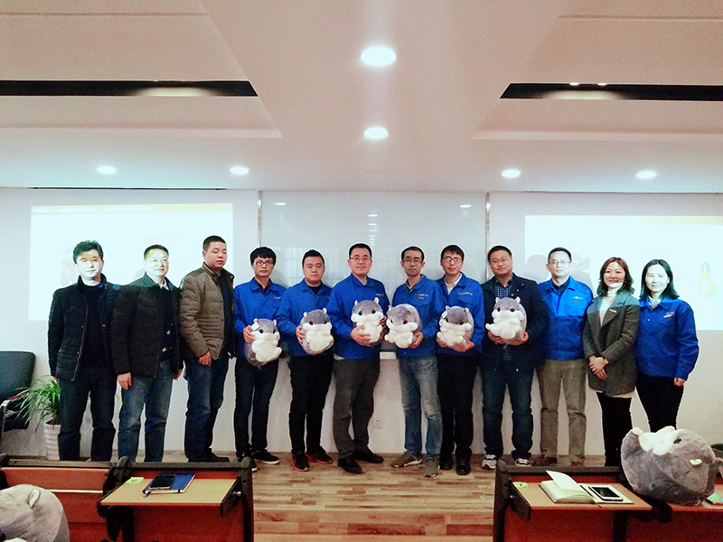 ؼ񡪡еȫԱϻ˻Ƶ佱ʽ